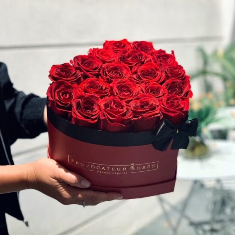Rosas Frescas en Caja Corazón