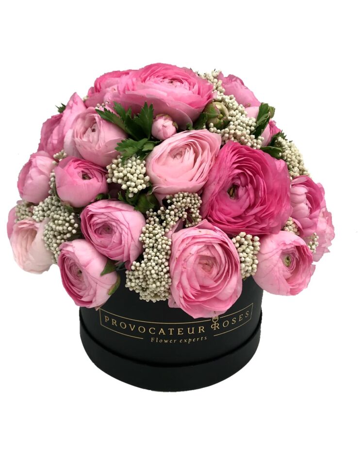Caja de ranúnculos rosas