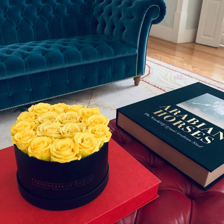 Box of yellow preserved roses 22cm