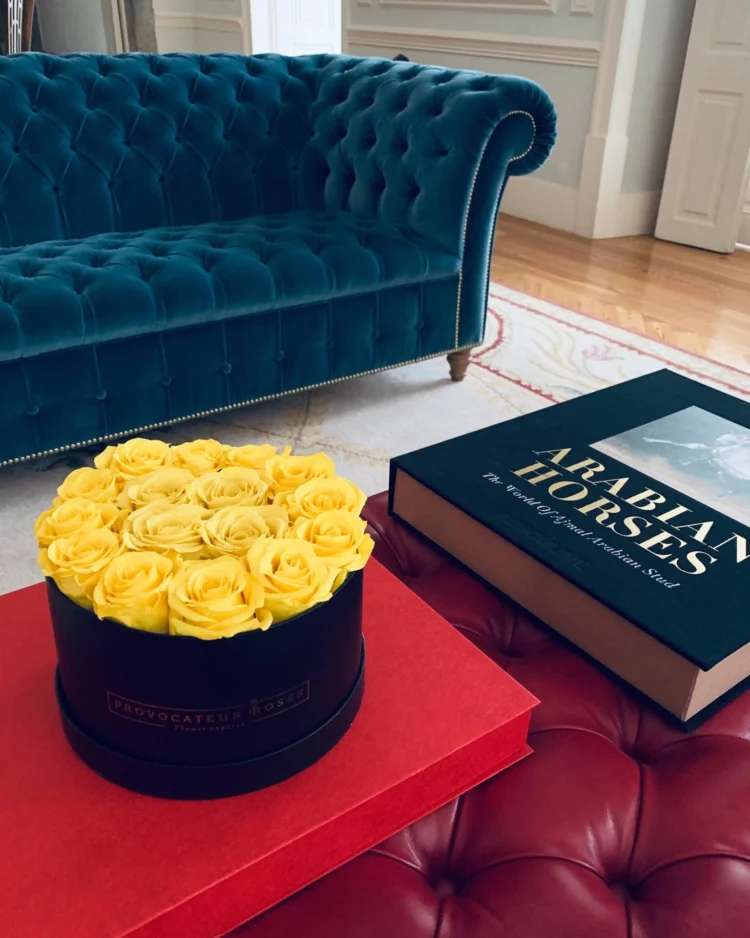 Box of yellow preserved roses 22cm