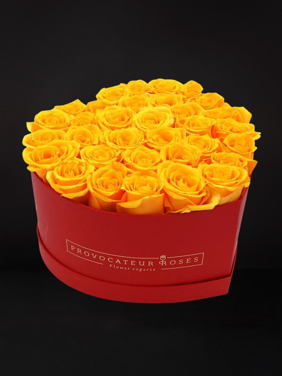 Caja Corazón de Rosas Preservadas