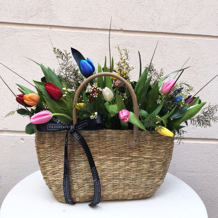 Premium tulip basket