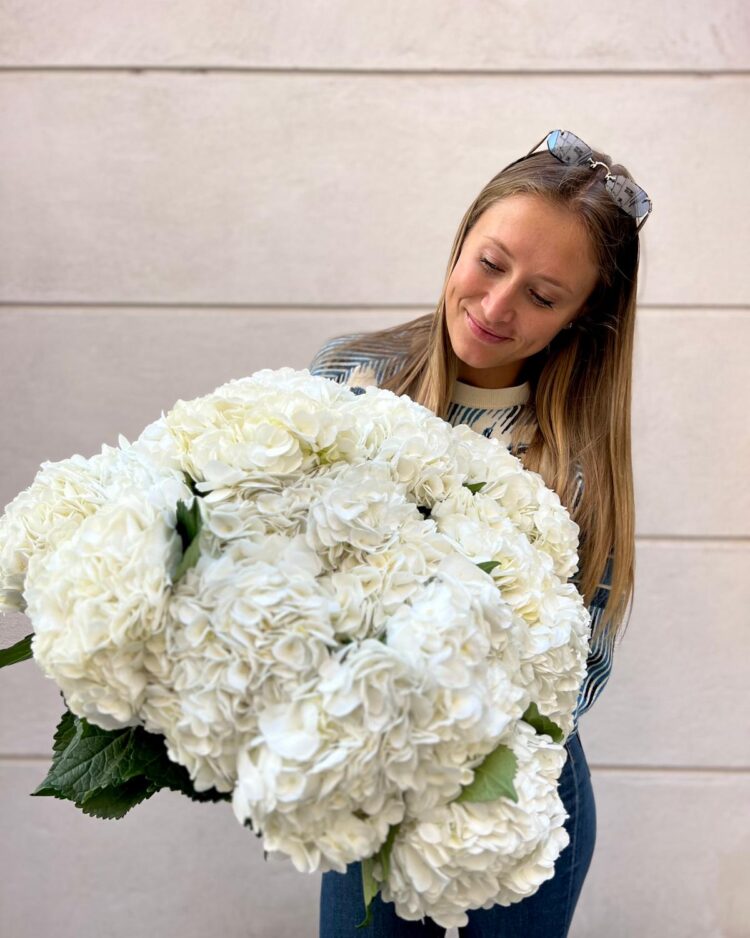 Ramo Luxury de Hortensias blancas