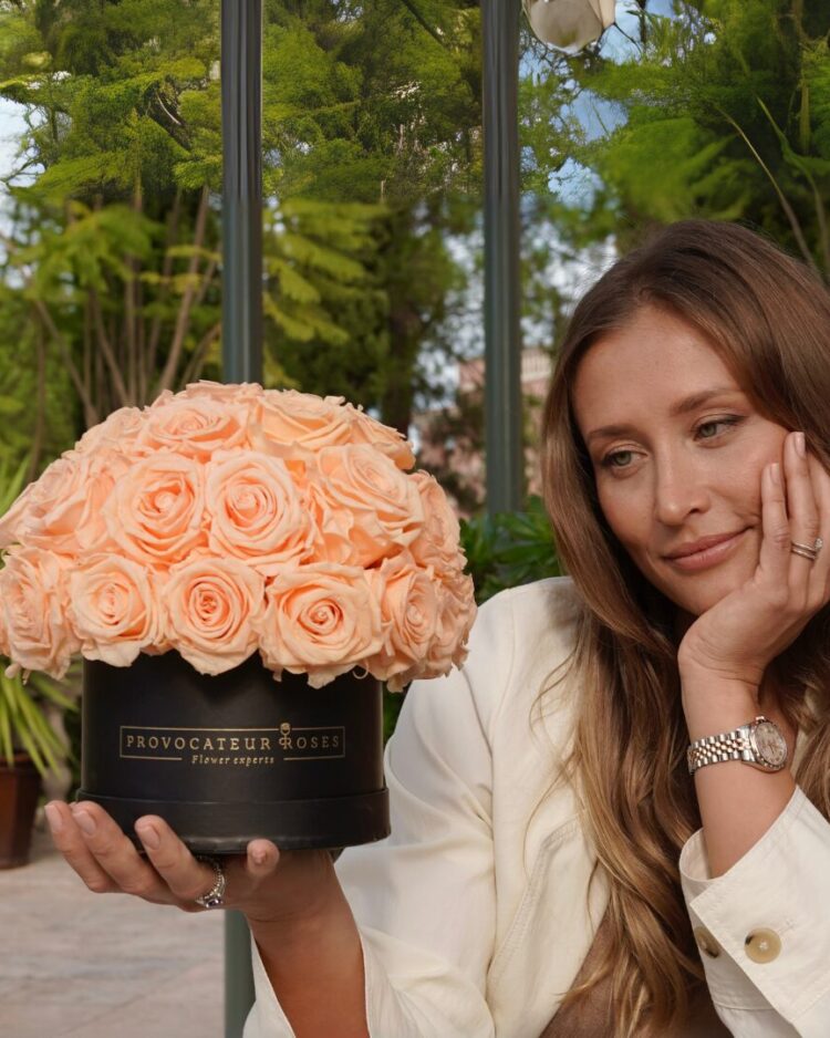 Peach Eternity glamour box