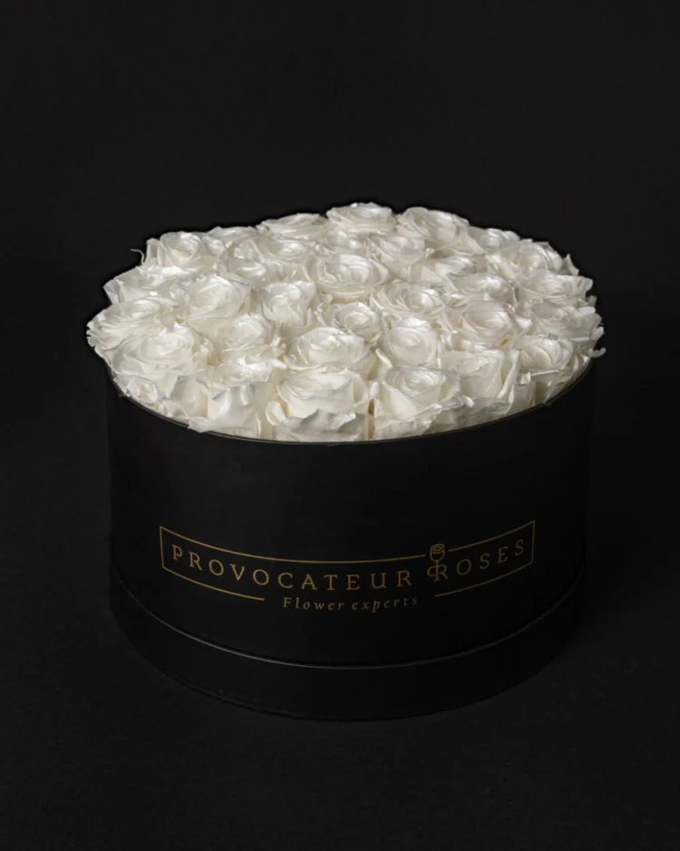 Round Black Box Eternal Roses White