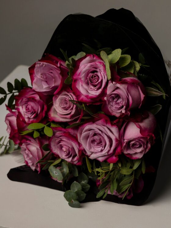 Ramo de Rosas Frescas Deep Purple