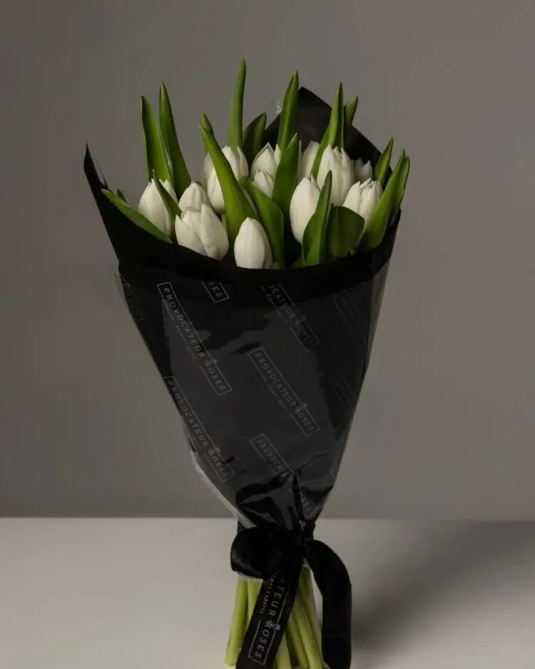 Bouquet of white tulips