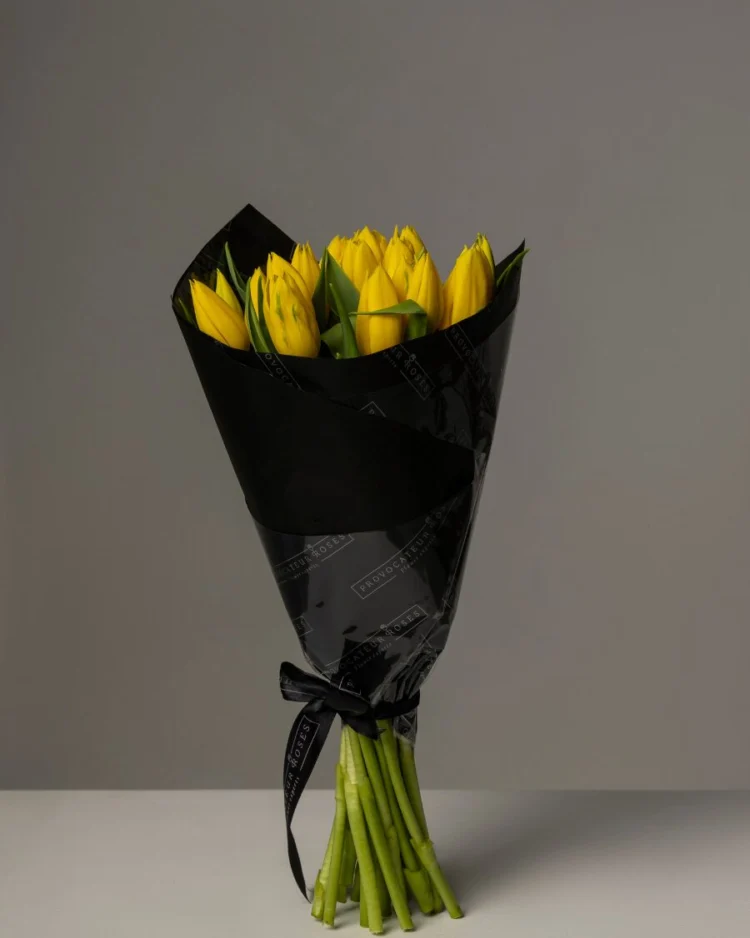 Bouquet of yellow tulips