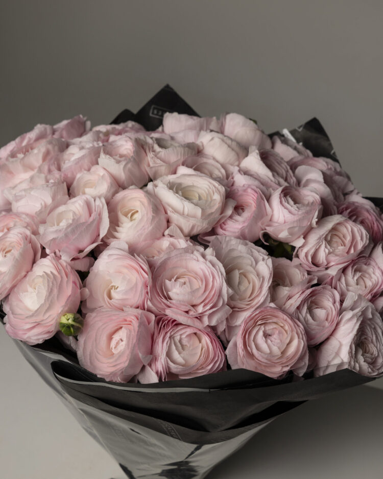 Ramo de Ranúnculos Rosas