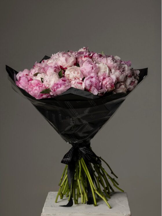 Ramo de Peonías Rosas