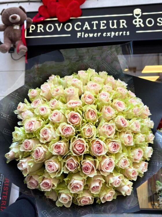 Ramo de 50 rosas frutteto