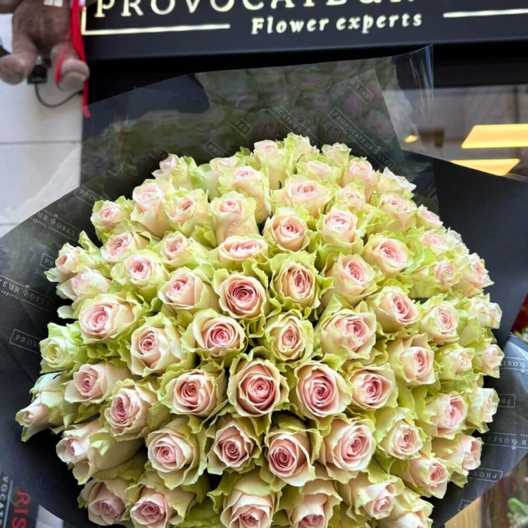 Bouquet of 50 frutteto roses