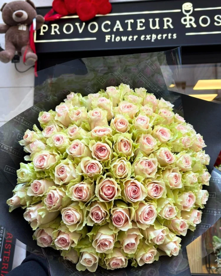 Bouquet of 50 frutteto roses