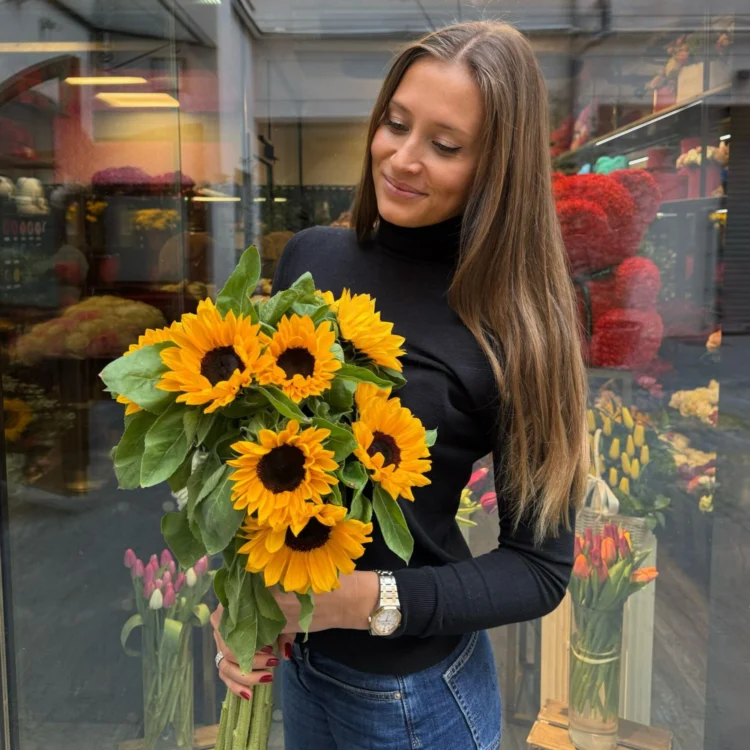 Bouquet of 50 Sunflowers