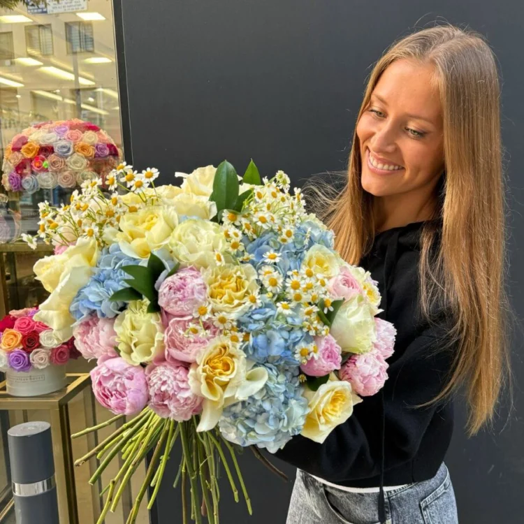 Sweet Happiness Bouquet
