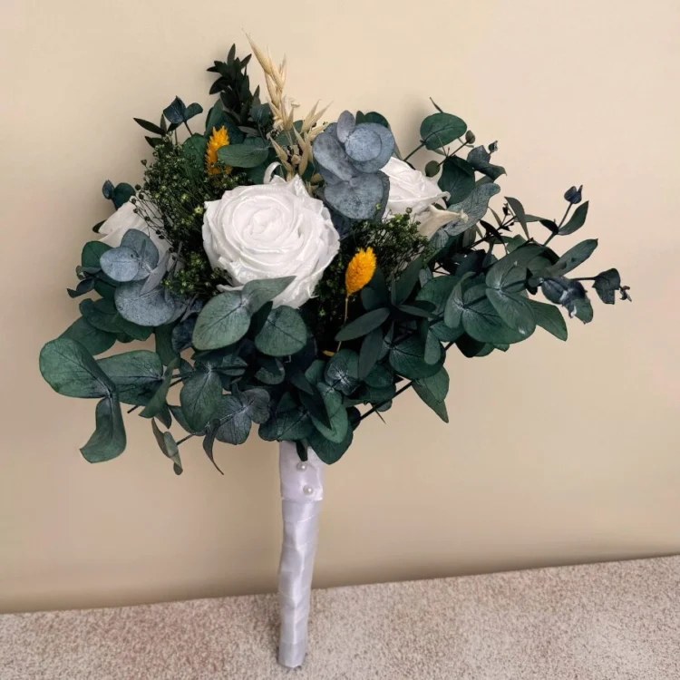 Small Preserved Godmothers Bouquet