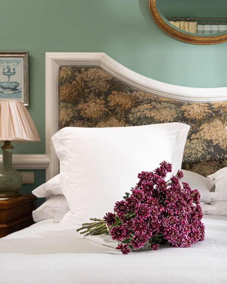 Ramo Margaritas Deep Purple – 10 Tallos