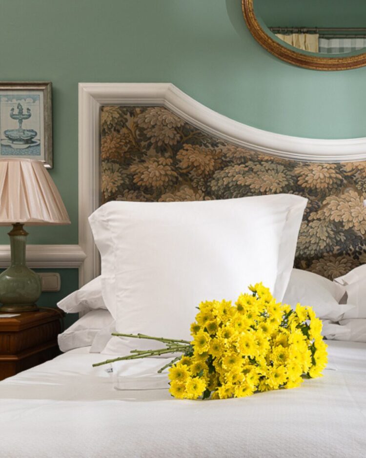 Ramo Margaritas Amarillas – 10 Tallos