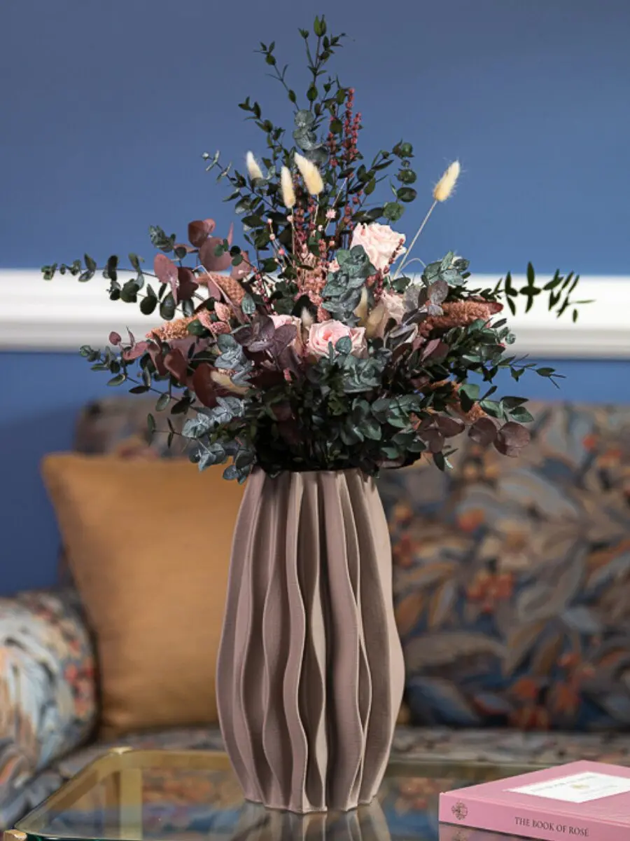 Preserved Cascade Bouquet - Image 4