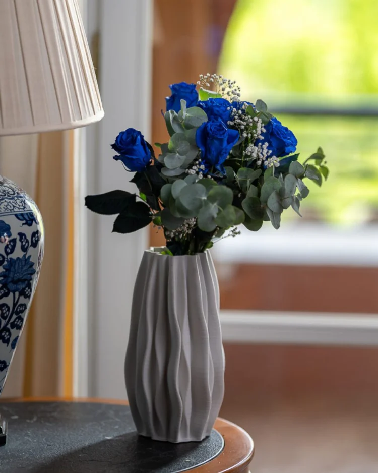 Bouquet of 6 Blue Roses