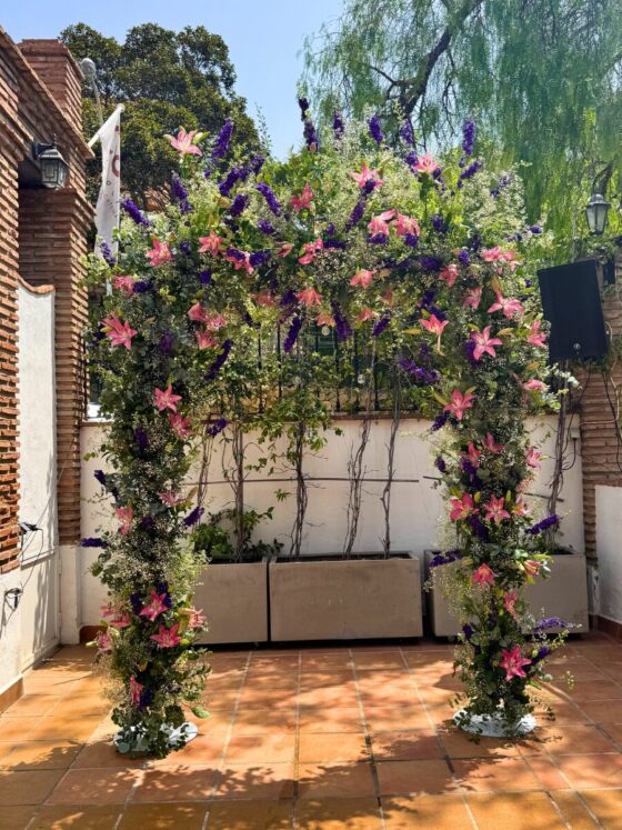 Arco de flores - Imagen 4