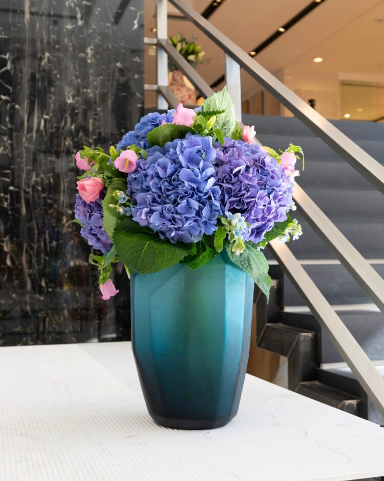 Luxury Lilac Hydrangeas Mix