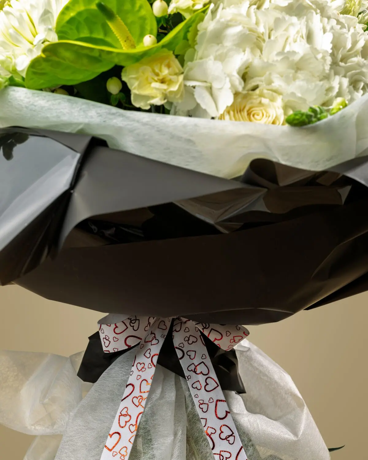 Elegant green bouquet - Image 4