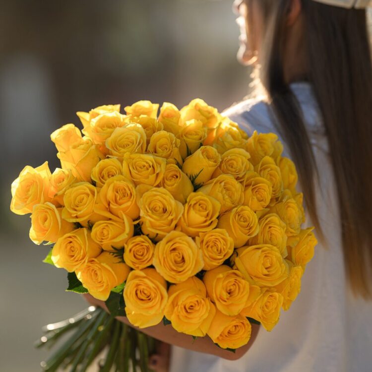 Bouquet 50 Rosas Amarillas