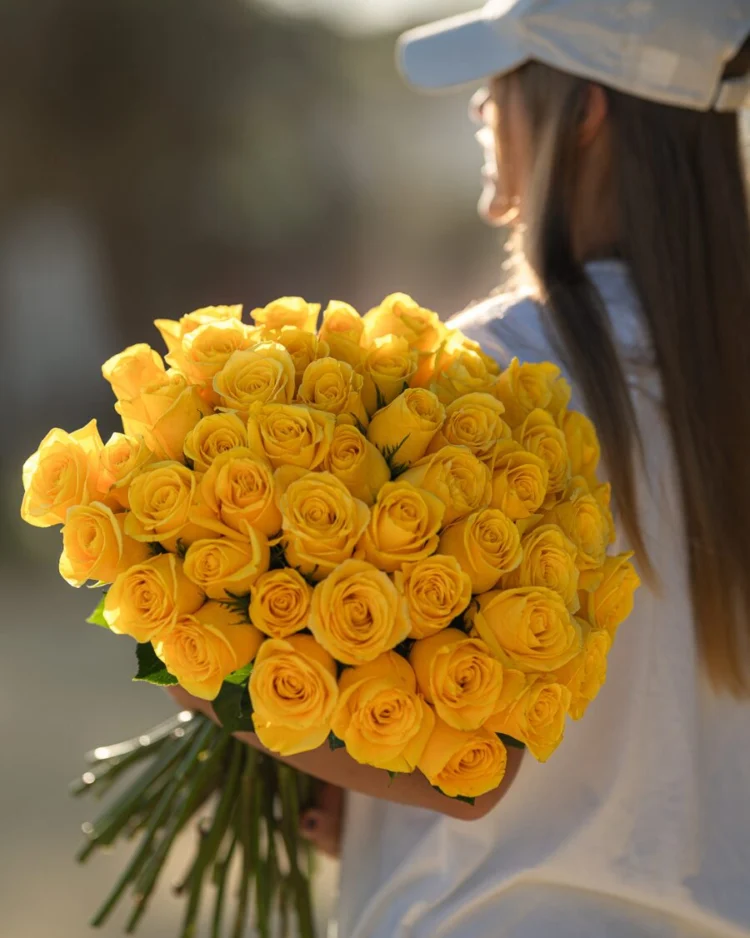 Bouquet of 50 Yellow Roses