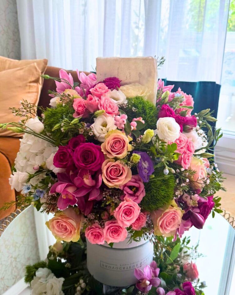 Luxury Alice Wonderland Box