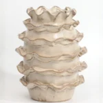 Wavy Rhythm Vase (15,5 × 15,5 × 20,5 cm) +€30,00