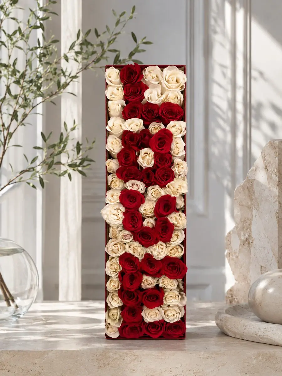 Box of roses with love text