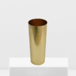 Gold metallic vase (for bouquets of 15-25 stems) +€10,00