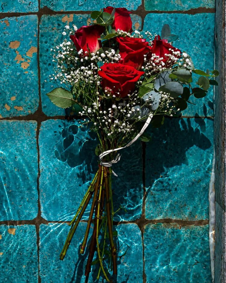 Ramo 6 Rosas Rojas Variado