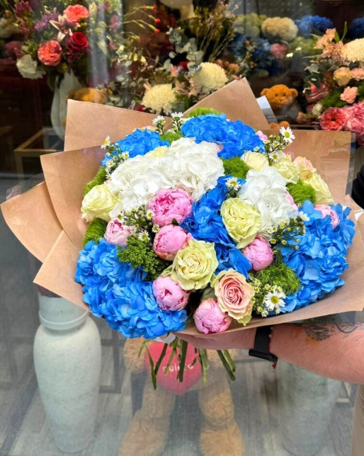Fantasy Love Bouquet